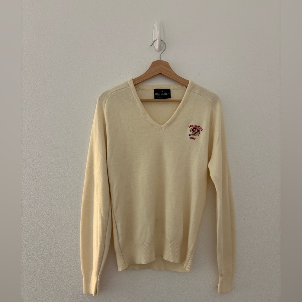 Vintage Pine State 49ers cream v neck sweater